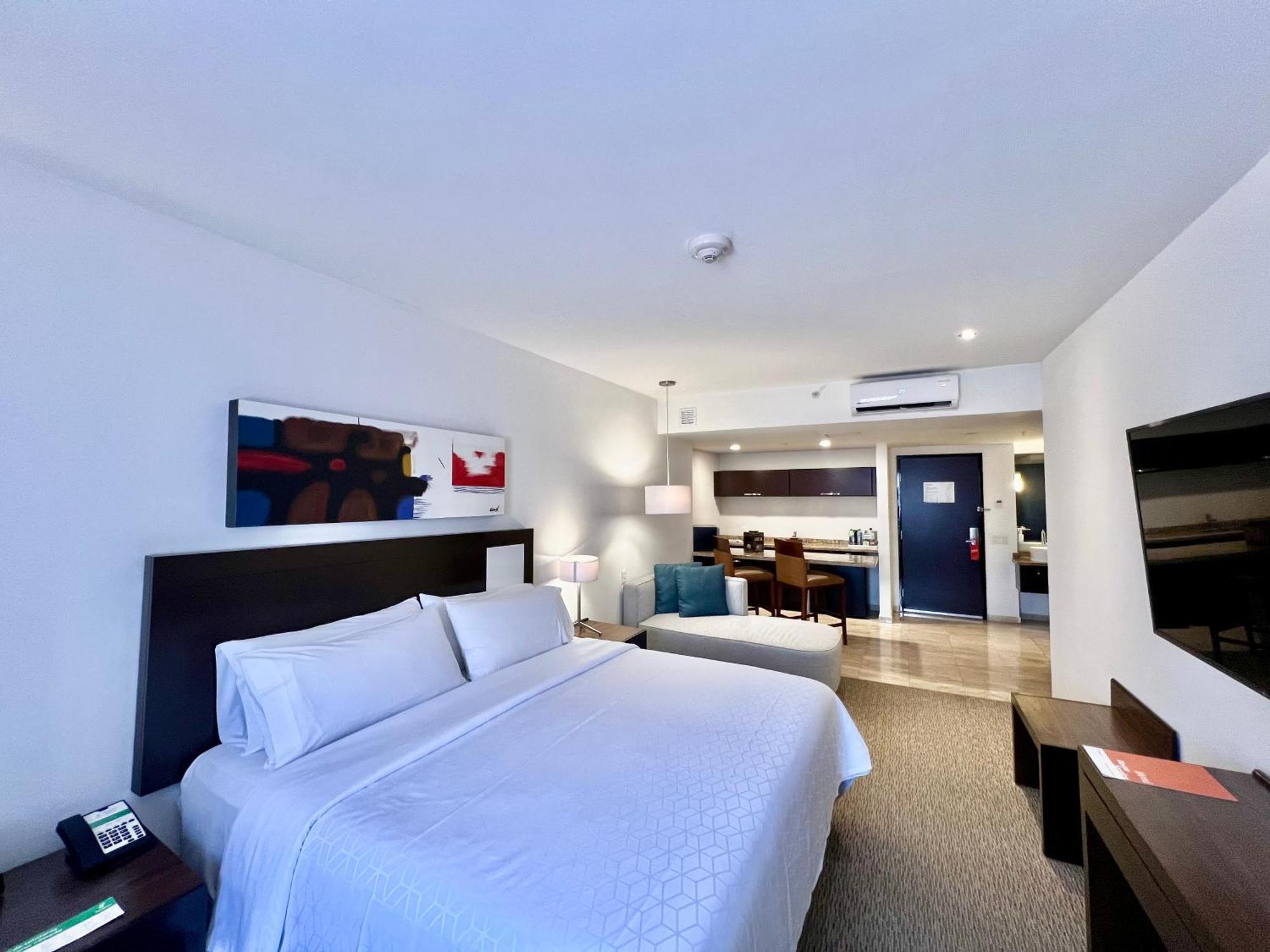 Holiday Inn Guadalajara Patria-Universidad By Ihg Zapopan Kültér fotó